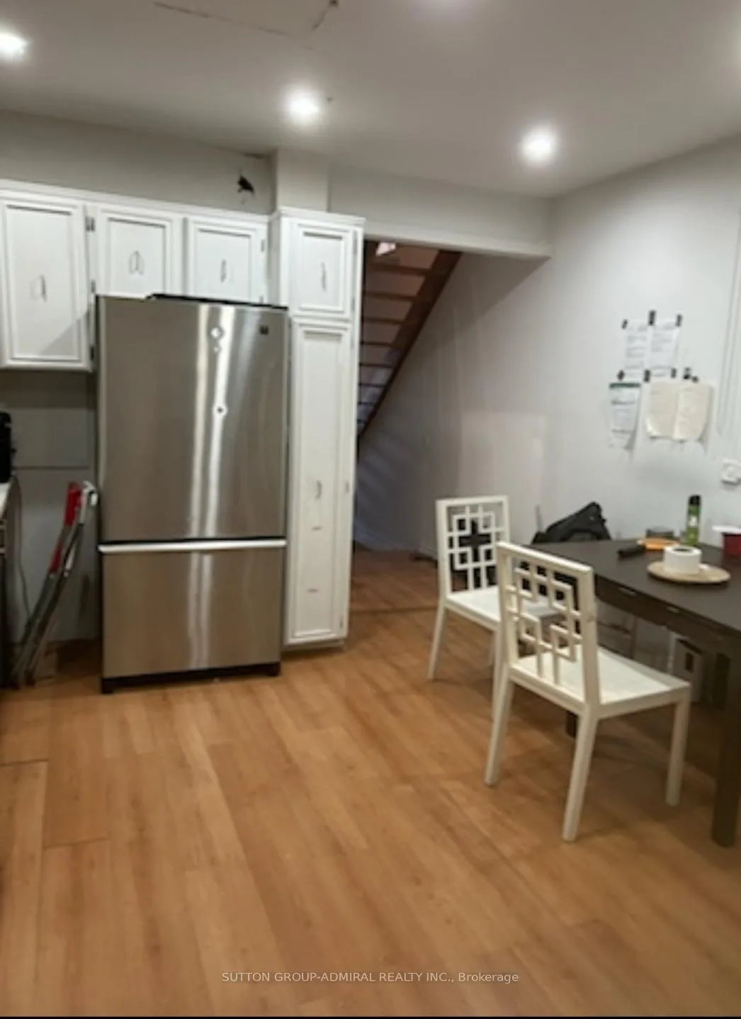 Photo 5 of 34 Dartnell Avenue, Toronto, Casa Loma — HOMEH