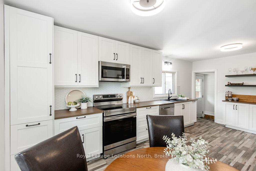 Photo 12 of 216 Elm Street, Clearview, Stayner — HOMEH