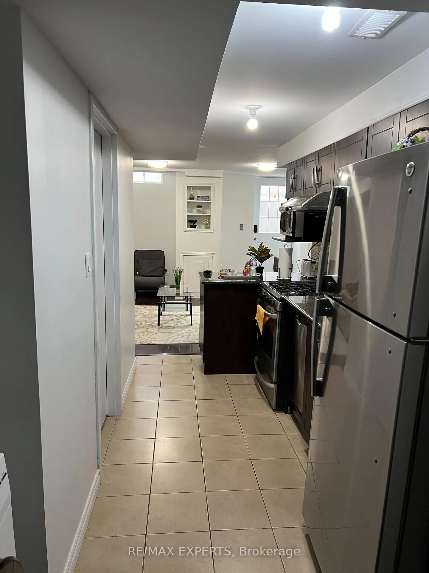 Photo 6 of Unit Unit B, 33 Saltspring Drive, Markham, Greensborough — HOMEH