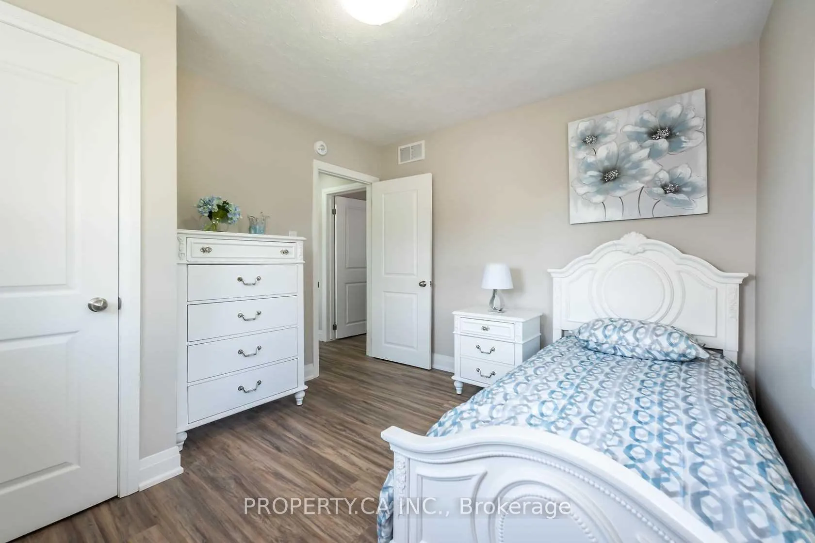 Photo 13 of Unit Main, 7 Bolan Court, Hamilton, Raleigh — HOMEH