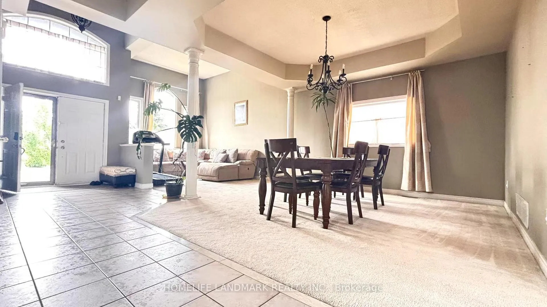 Photo 2 of 79 Boxwood Crescent, Markham, Rouge Fairways — HOMEH