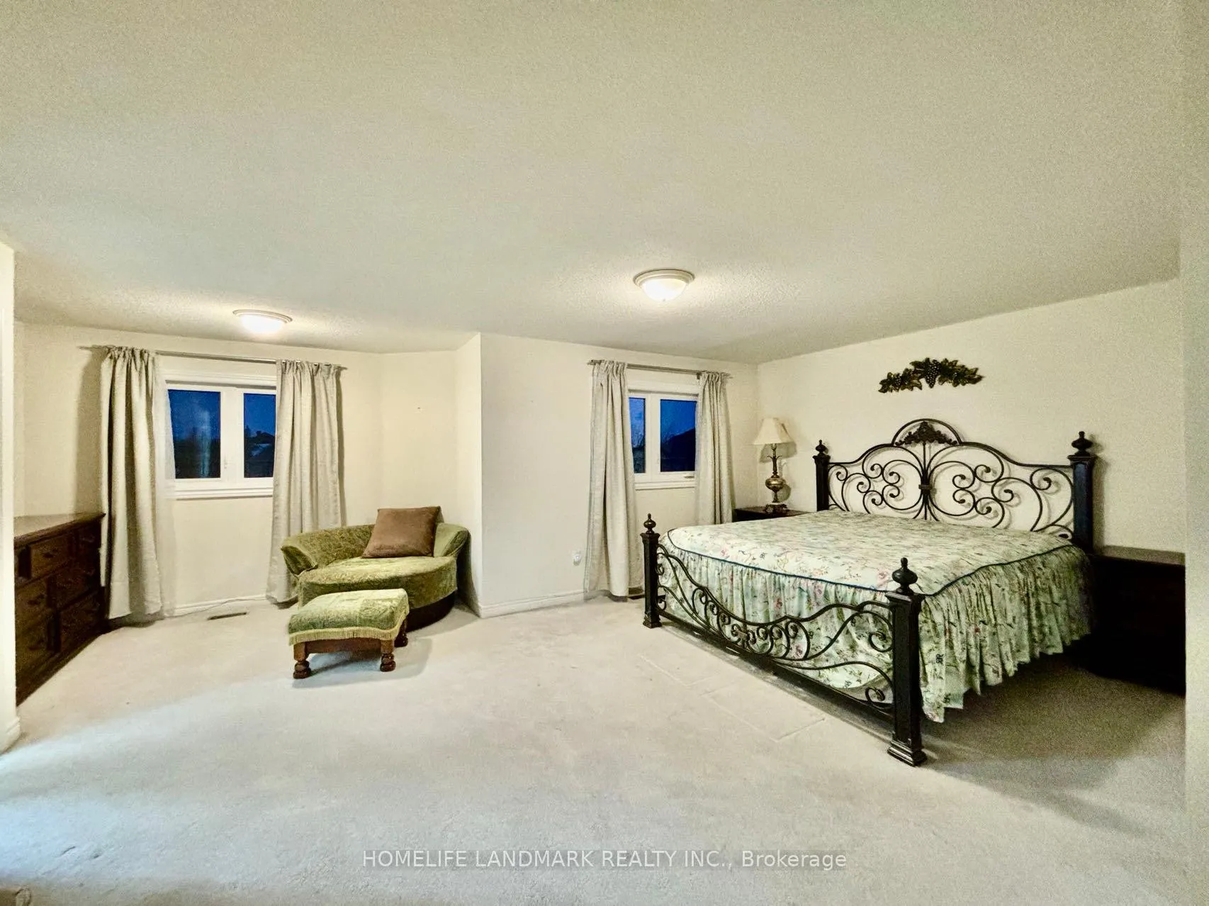 Photo 9 of 79 Boxwood Crescent, Markham, Rouge Fairways — HOMEH