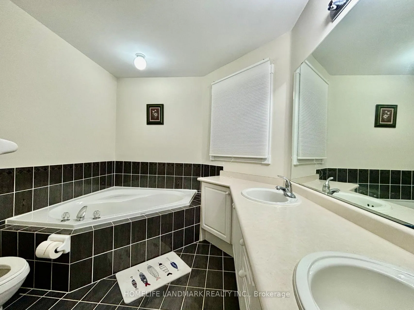 Photo 10 of 79 Boxwood Crescent, Markham, Rouge Fairways — HOMEH