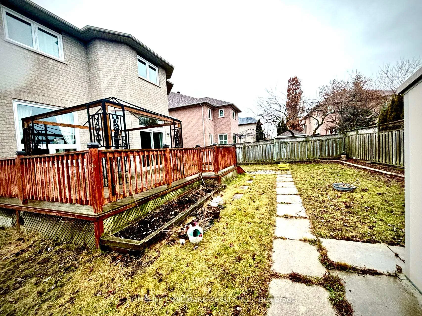 Photo 16 of 79 Boxwood Crescent, Markham, Rouge Fairways — HOMEH