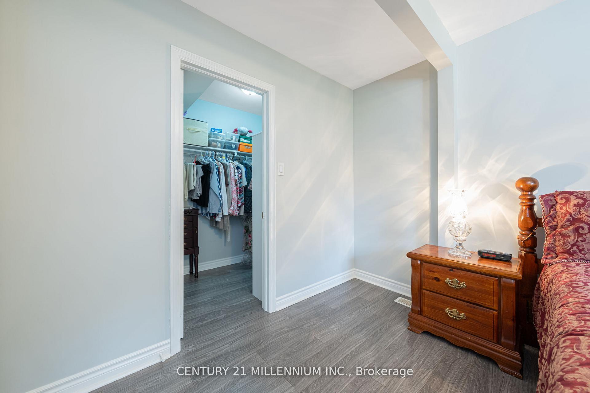Photo 8 of 48 Credit Road, Caledon, Cheltenham — HOMEH