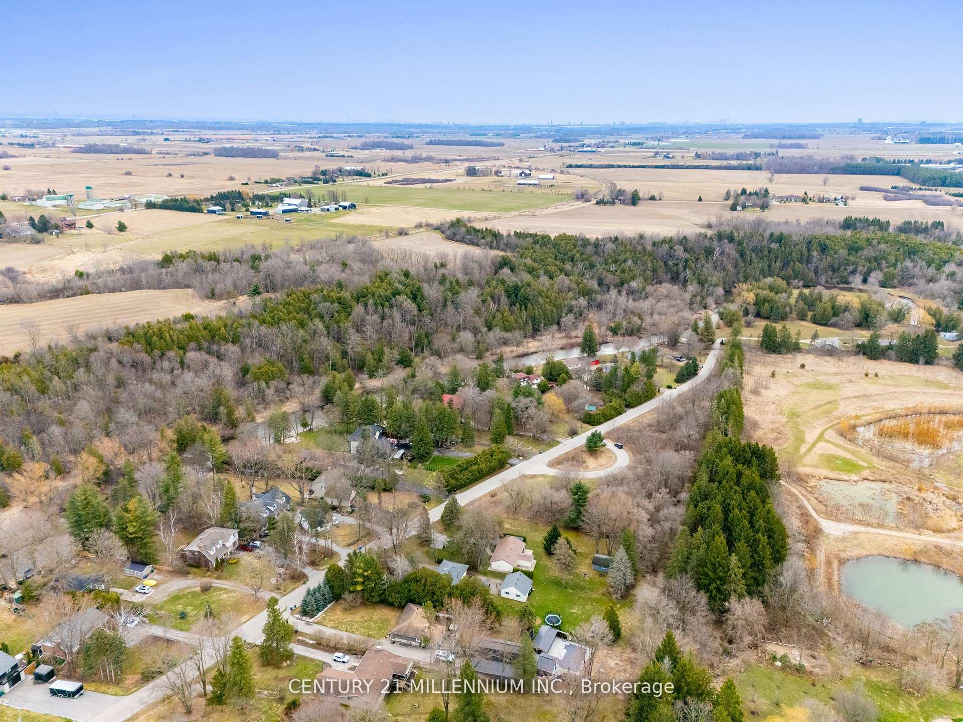 Photo 22 of 48 Credit Road, Caledon, Cheltenham — HOMEH