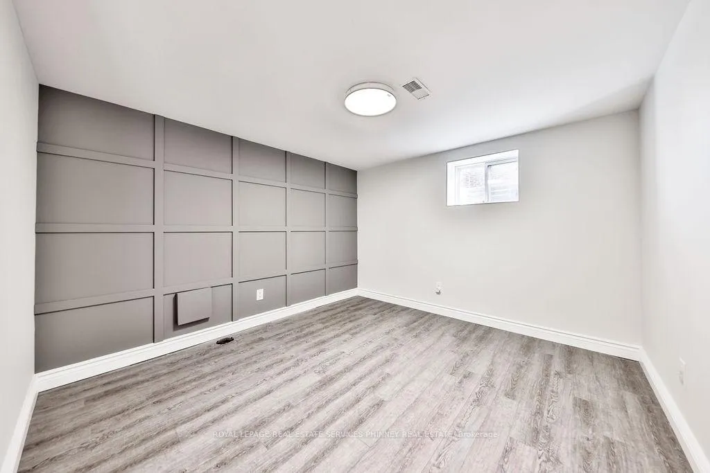 Photo 15 of 47 Castlefield Drive, Hamilton, Hampton Heights — HOMEH