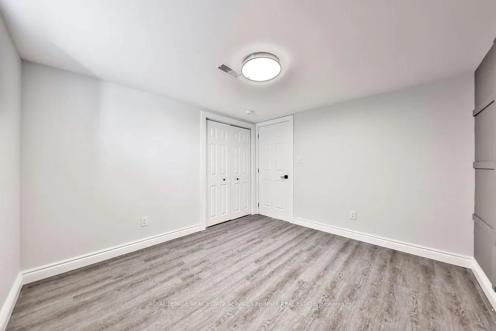 Photo 16 of 47 Castlefield Drive, Hamilton, Hampton Heights — HOMEH