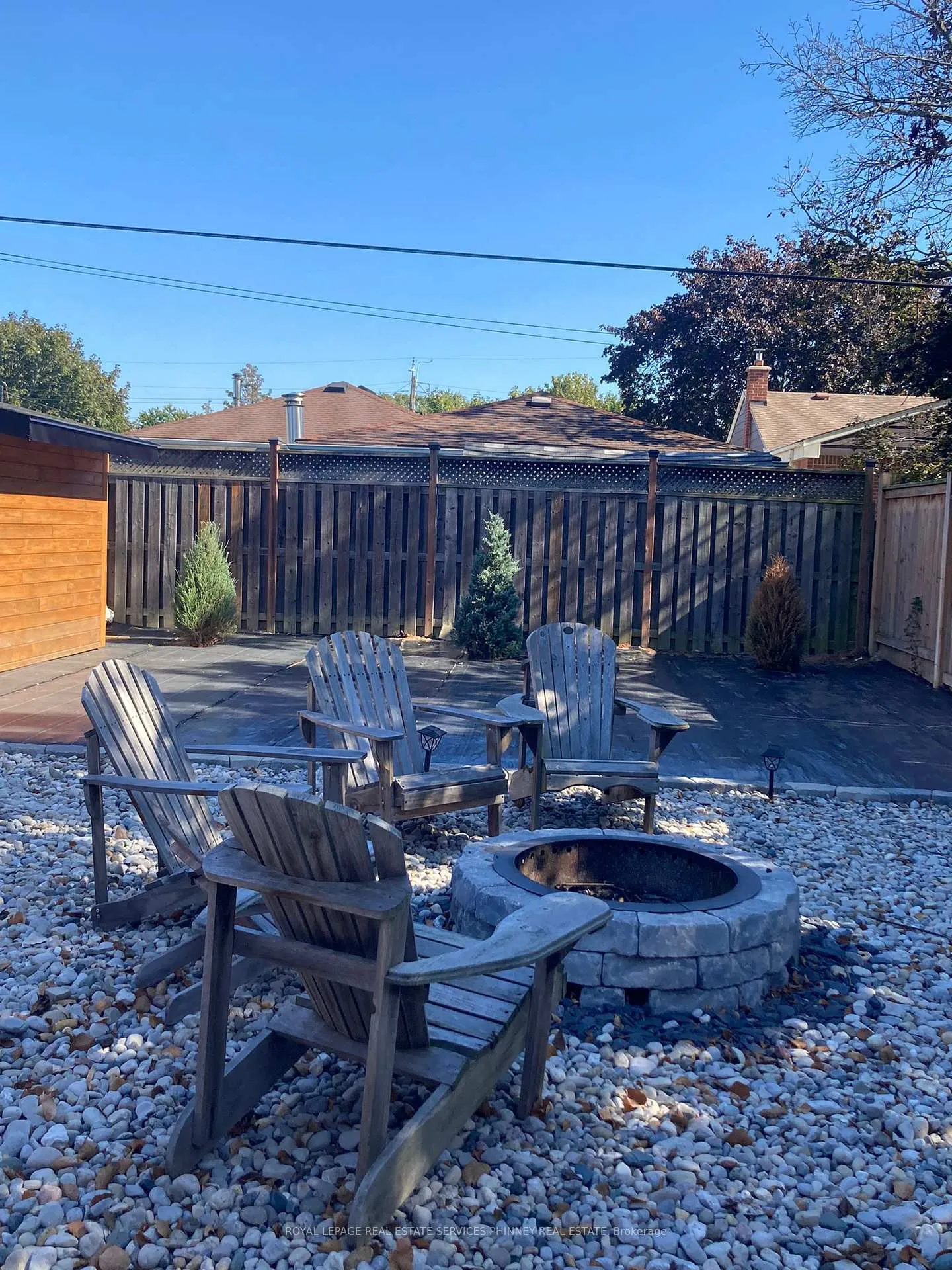Photo 29 of 47 Castlefield Drive, Hamilton, Hampton Heights — HOMEH