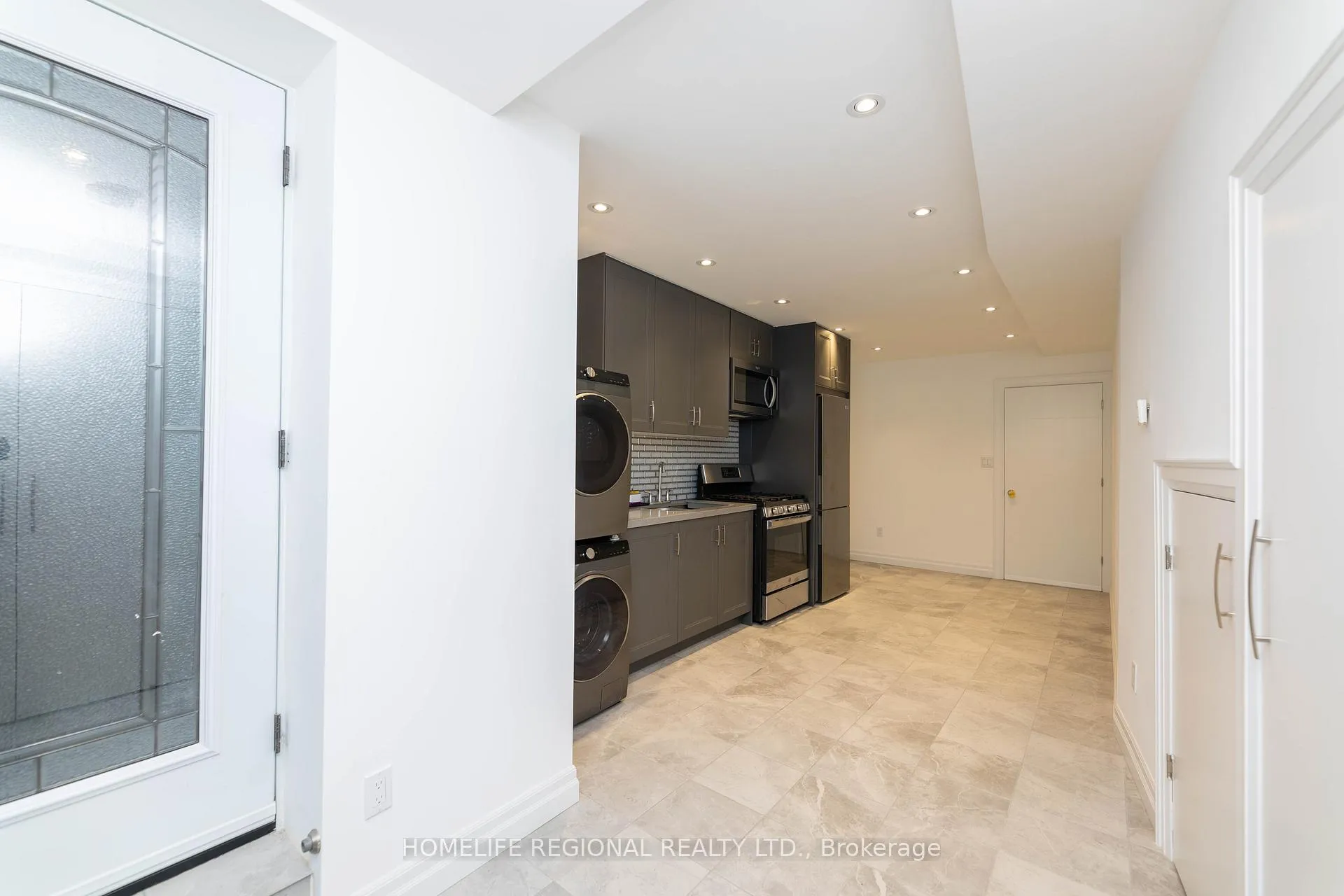 Photo 3 of Unit Lower Level, 244 Roxton Road, Toronto, Palmerston-Little Italy — HOMEH