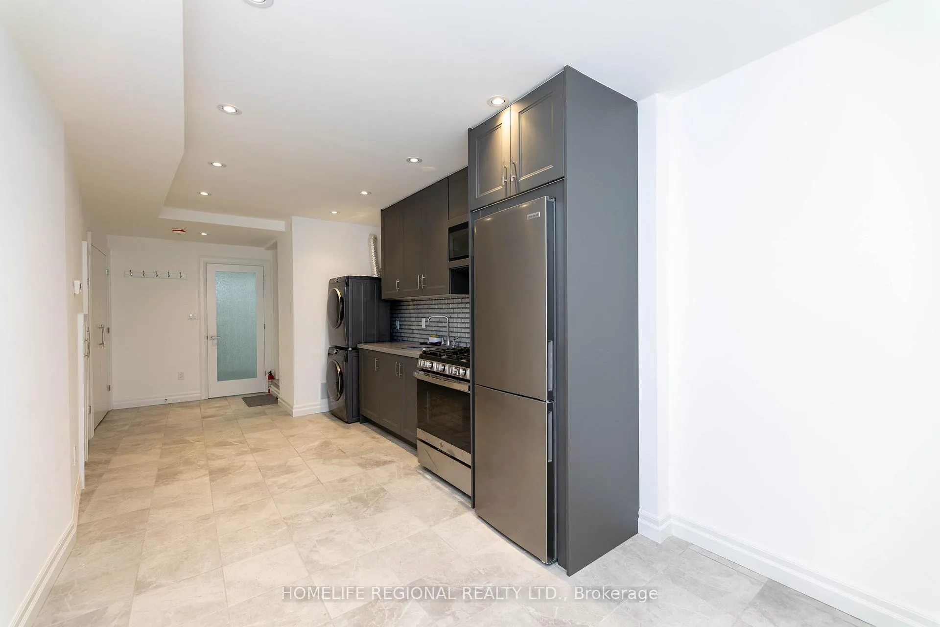 Photo 5 of Unit Lower Level, 244 Roxton Road, Toronto, Palmerston-Little Italy — HOMEH