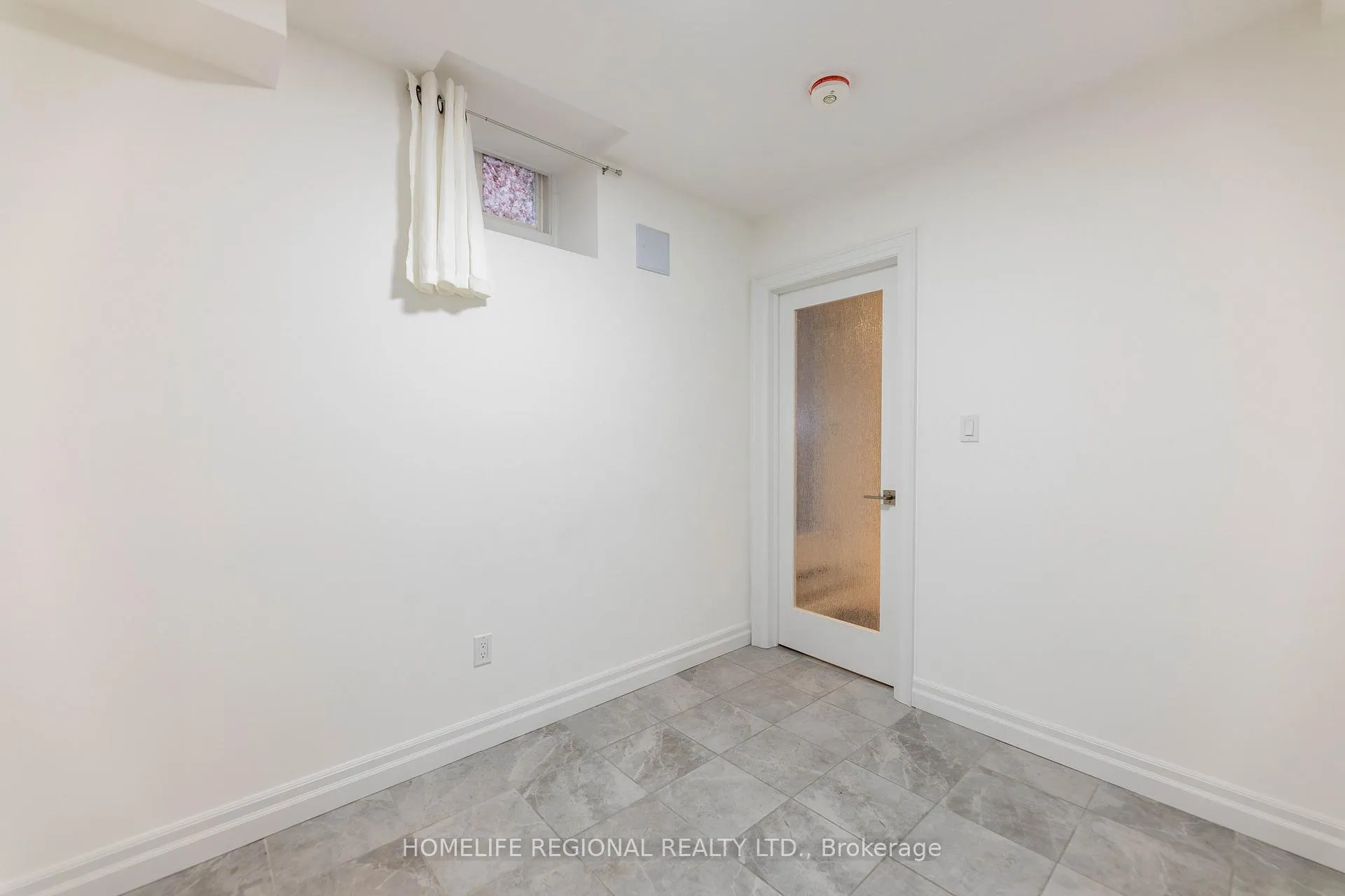 Photo 9 of Unit Lower Level, 244 Roxton Road, Toronto, Palmerston-Little Italy — HOMEH