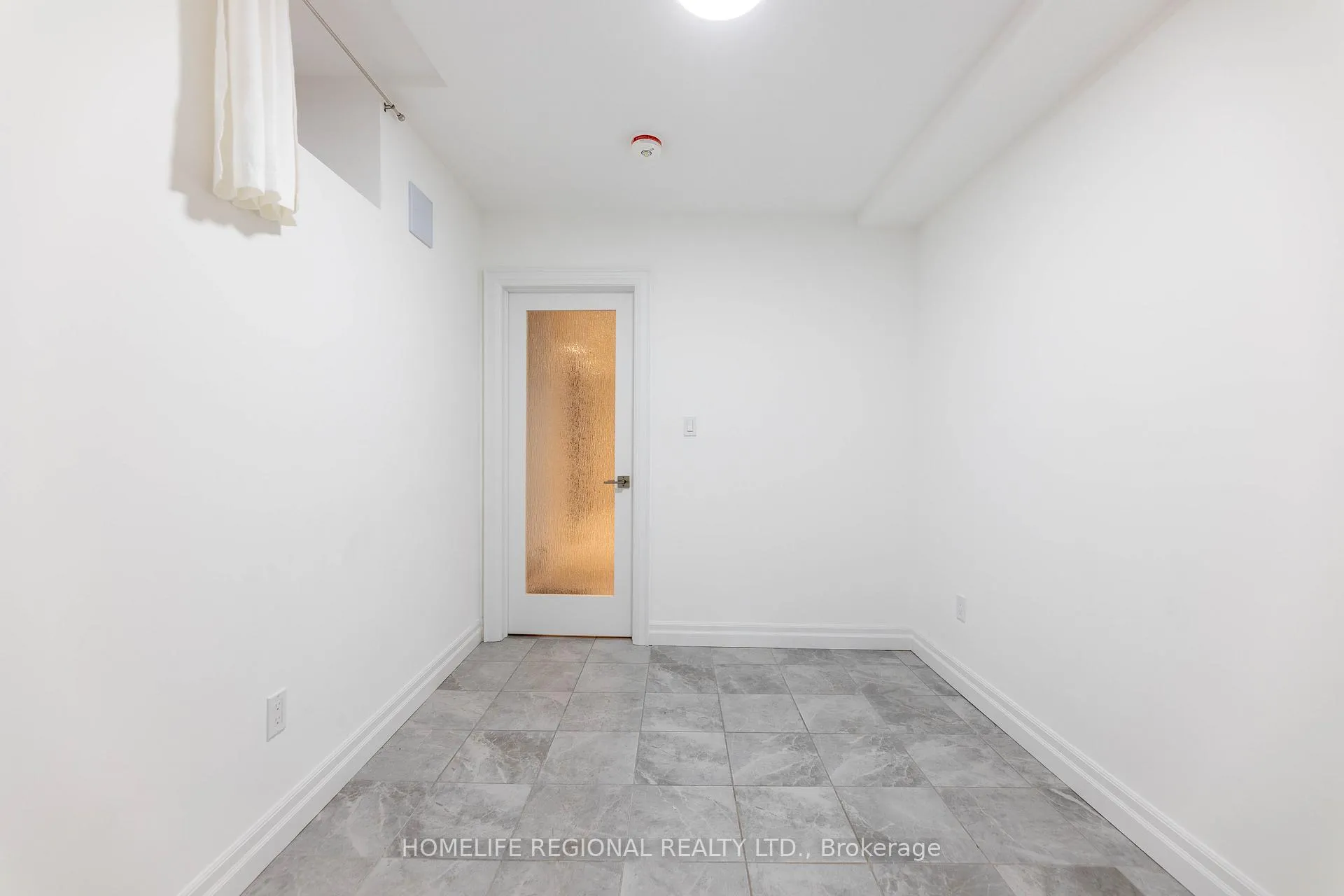 Photo 13 of Unit Lower Level, 244 Roxton Road, Toronto, Palmerston-Little Italy — HOMEH