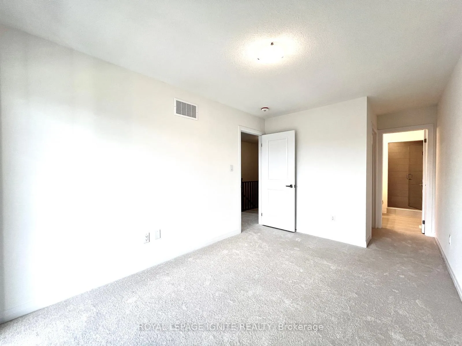 Photo 19 of 552 Hudson Crescent, Midland — HOMEH