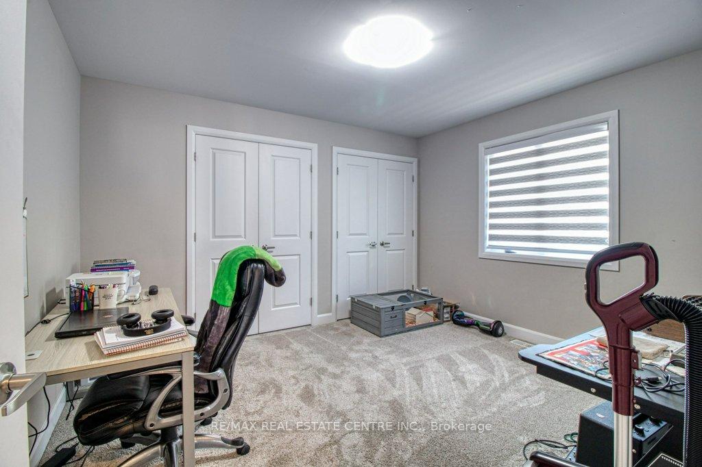 Photo 13 of 191 Moonstone Crescent, Chatham-Kent, Chatham — HOMEH
