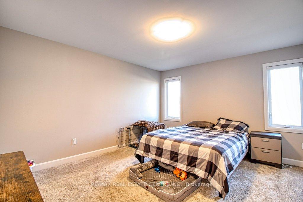Photo 18 of 191 Moonstone Crescent, Chatham-Kent, Chatham — HOMEH