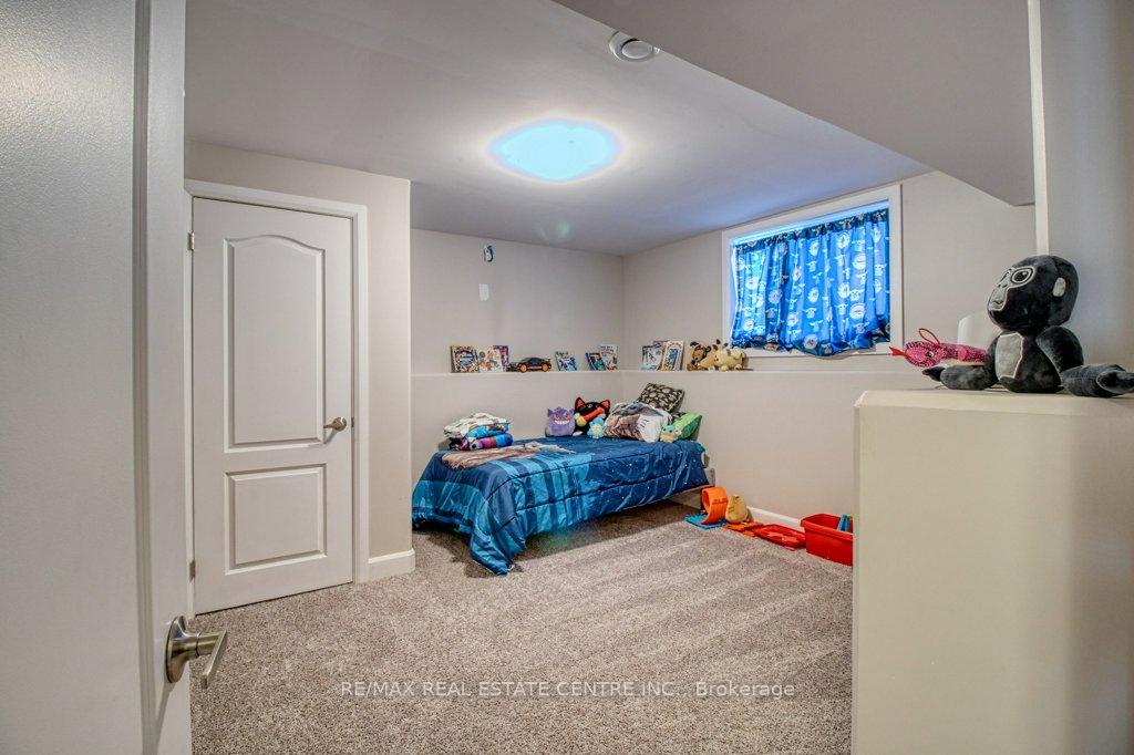 Photo 32 of 191 Moonstone Crescent, Chatham-Kent, Chatham — HOMEH