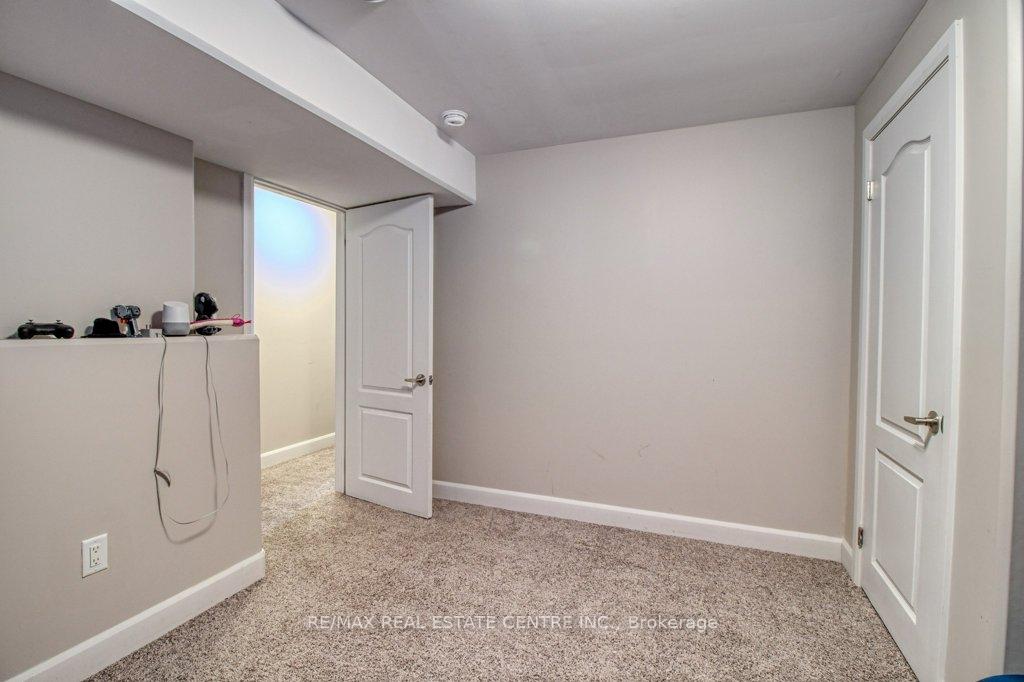 Photo 33 of 191 Moonstone Crescent, Chatham-Kent, Chatham — HOMEH