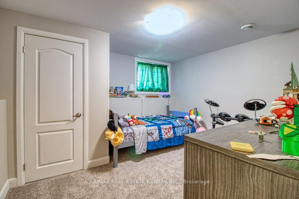 Photo 34 of 191 Moonstone Crescent, Chatham-Kent, Chatham — HOMEH