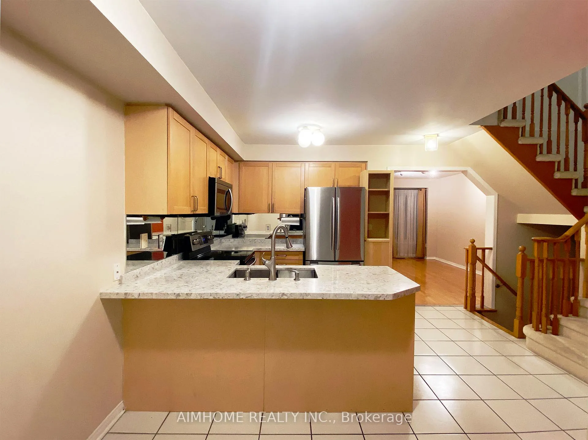 Photo 6 of 396 Bur Oak Avenue, Markham, Berczy — HOMEH