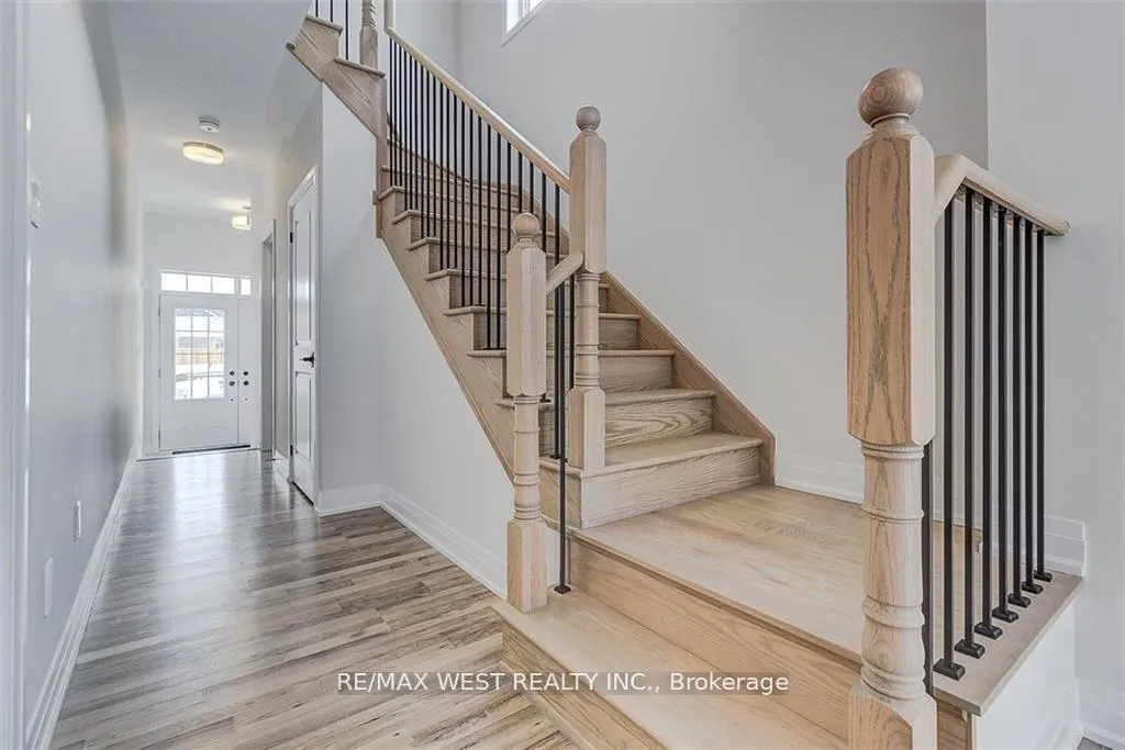 Photo 3 of Unit 22, 113 Hartley Avenue, Brant, Paris — HOMEH
