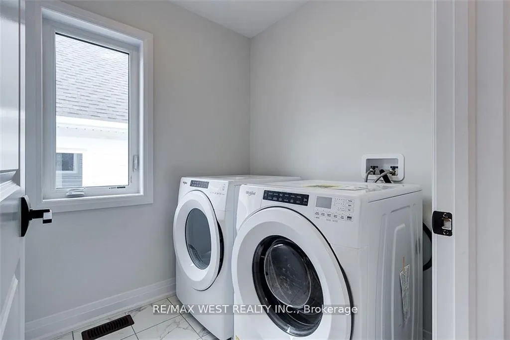 Photo 13 of Unit 22, 113 Hartley Avenue, Brant, Paris — HOMEH
