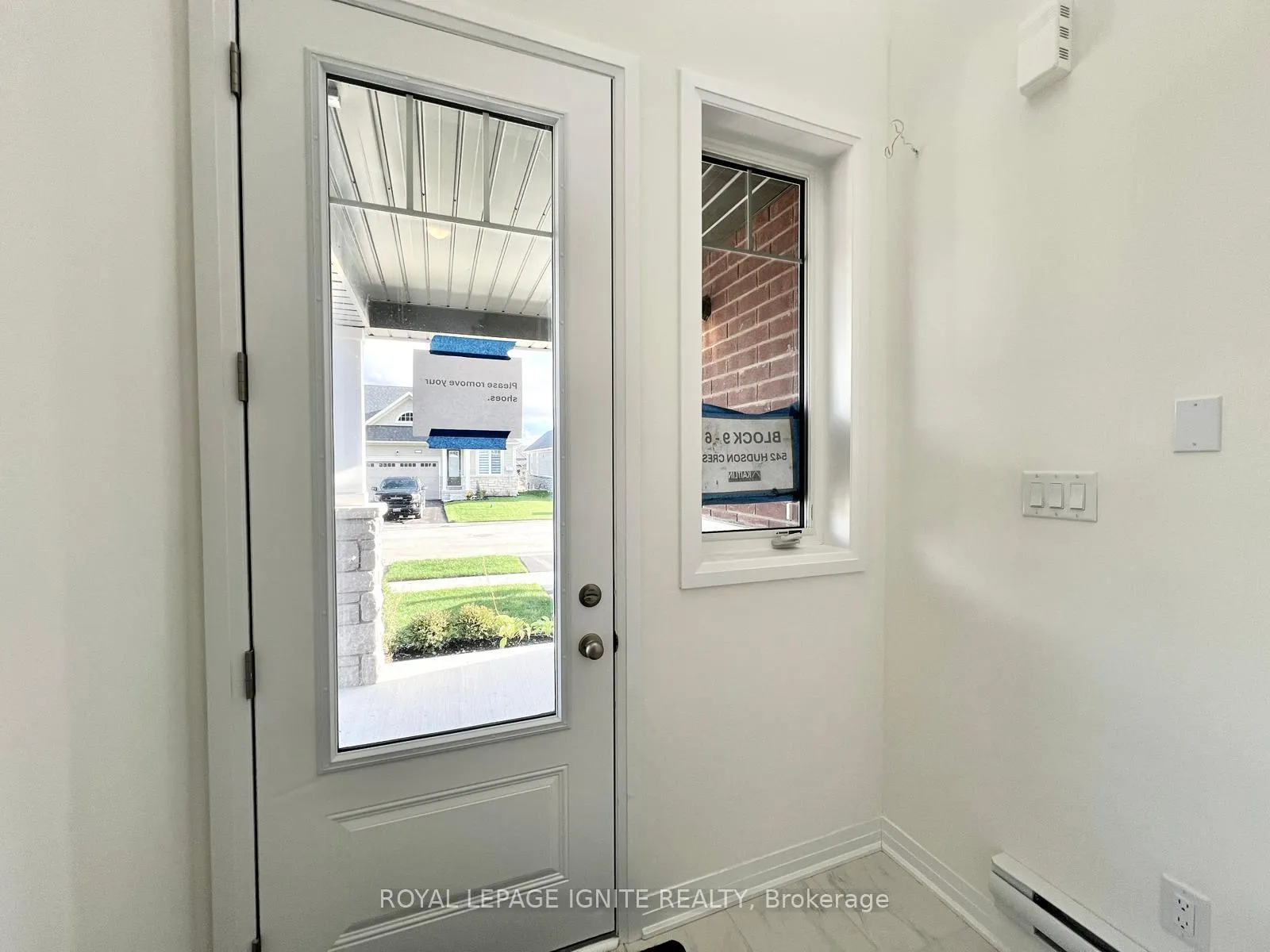Photo 11 of 542 Hudson Crescent, Midland — HOMEH