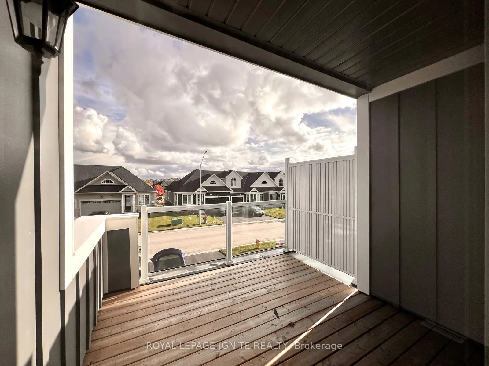 Photo 15 of 542 Hudson Crescent, Midland — HOMEH