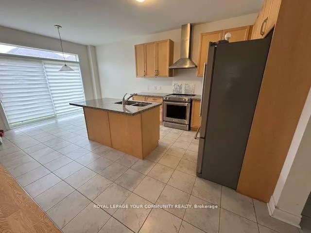 Photo 6 of 13 Henry Wilson Drive, Caledon, Caledon East — HOMEH