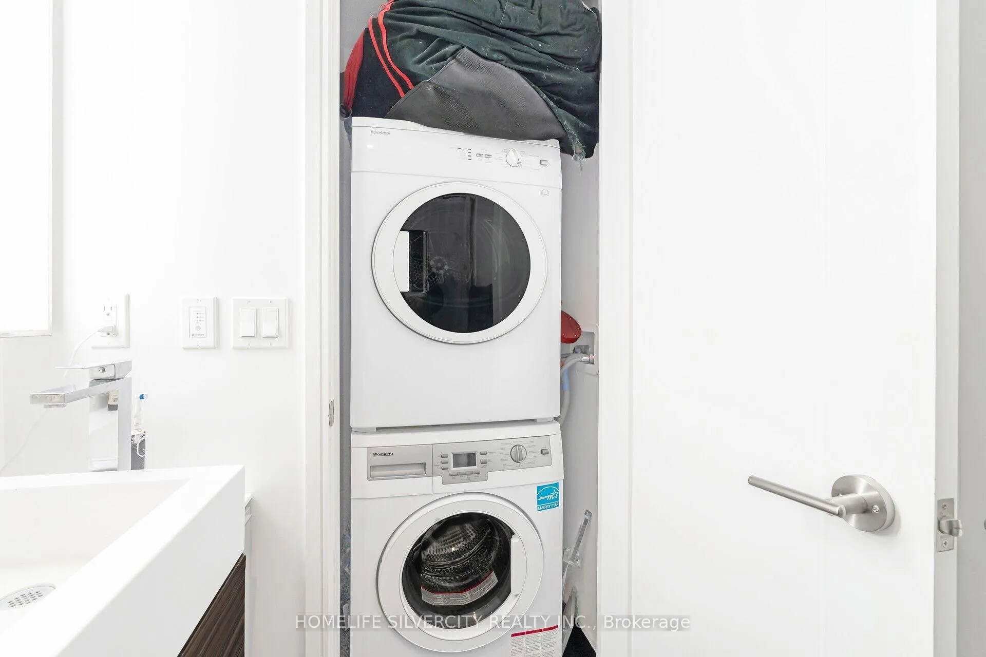 Photo 31 of Unit 3110, 88 Scott Street, Toronto, Church-Yonge Corridor — HOMEH