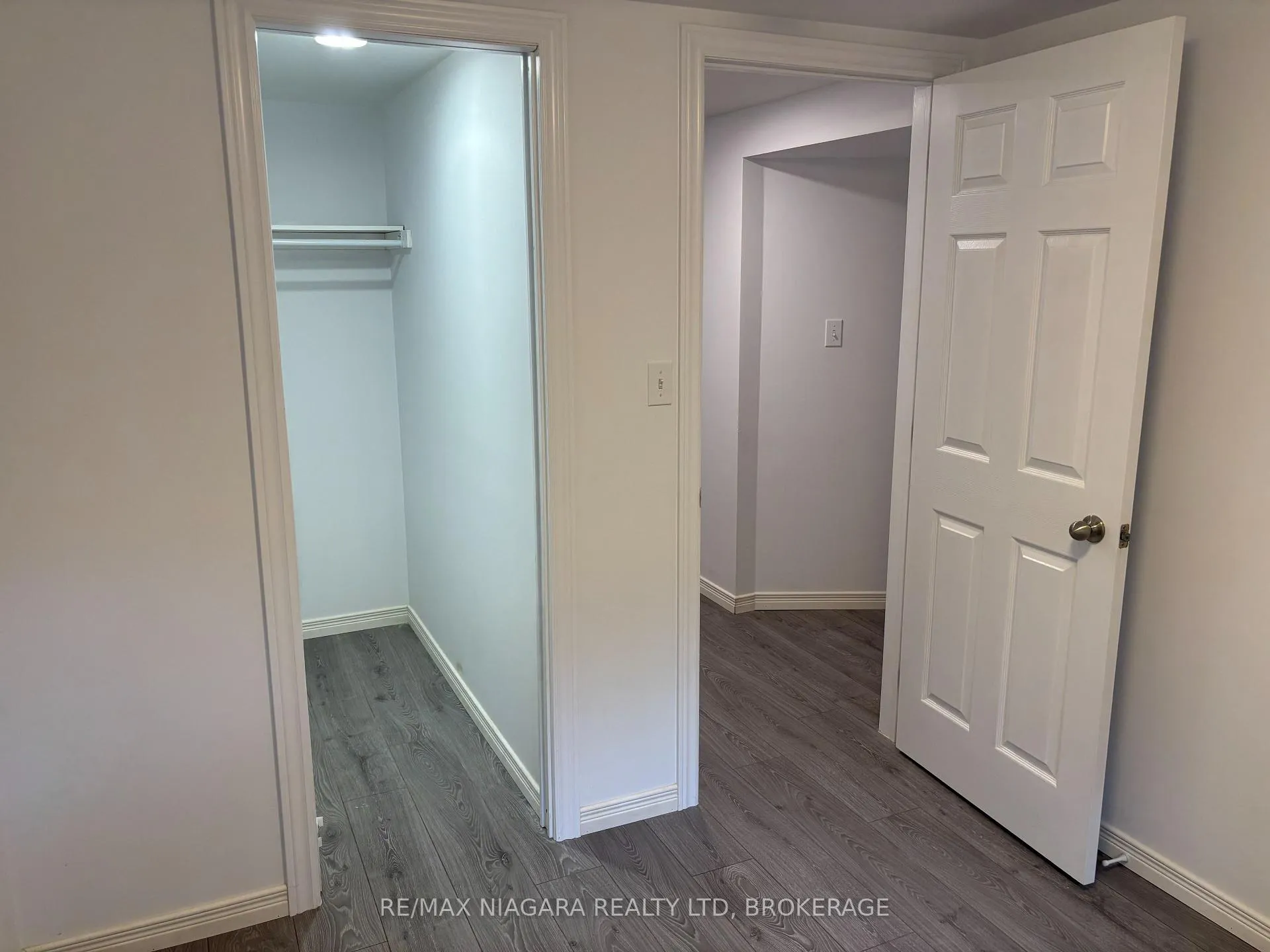 Photo 8 of Unit 12, 21 Woodlawn Road, Welland, N. Welland — HOMEH