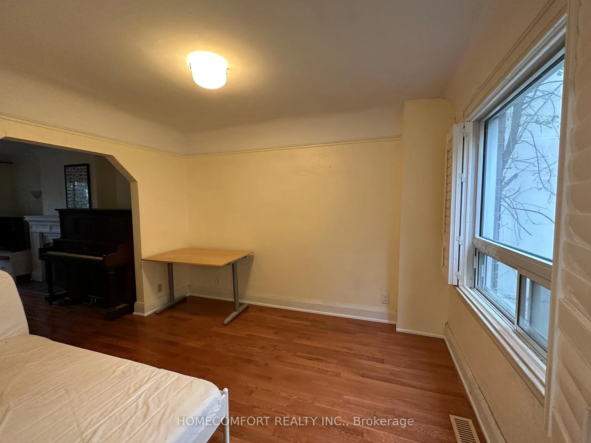 Photo 3 of 745 Millwood Road, Toronto, Leaside — HOMEH