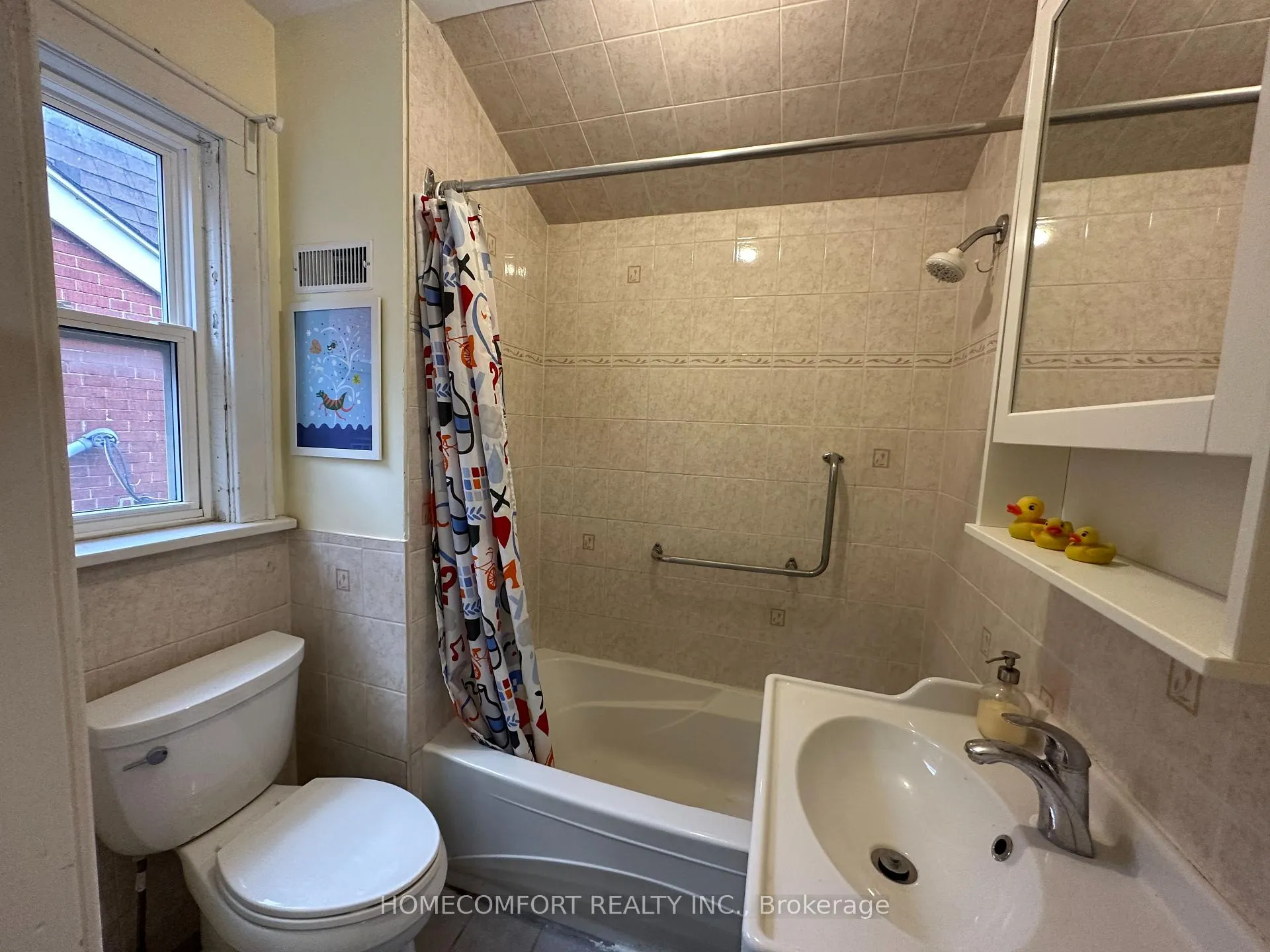 Photo 22 of 745 Millwood Road, Toronto, Leaside — HOMEH