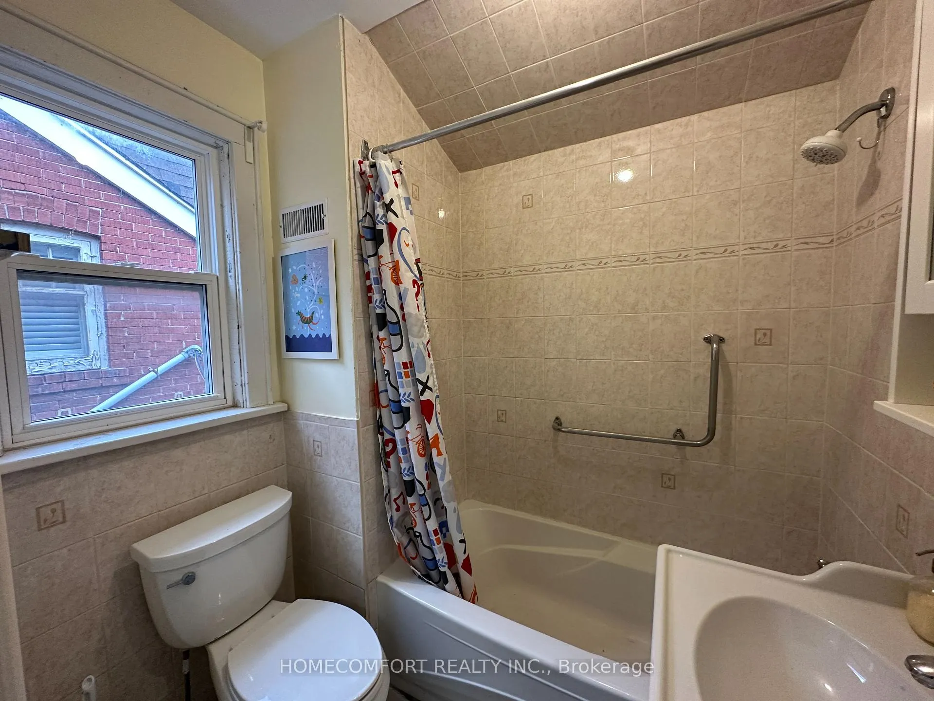 Photo 23 of 745 Millwood Road, Toronto, Leaside — HOMEH
