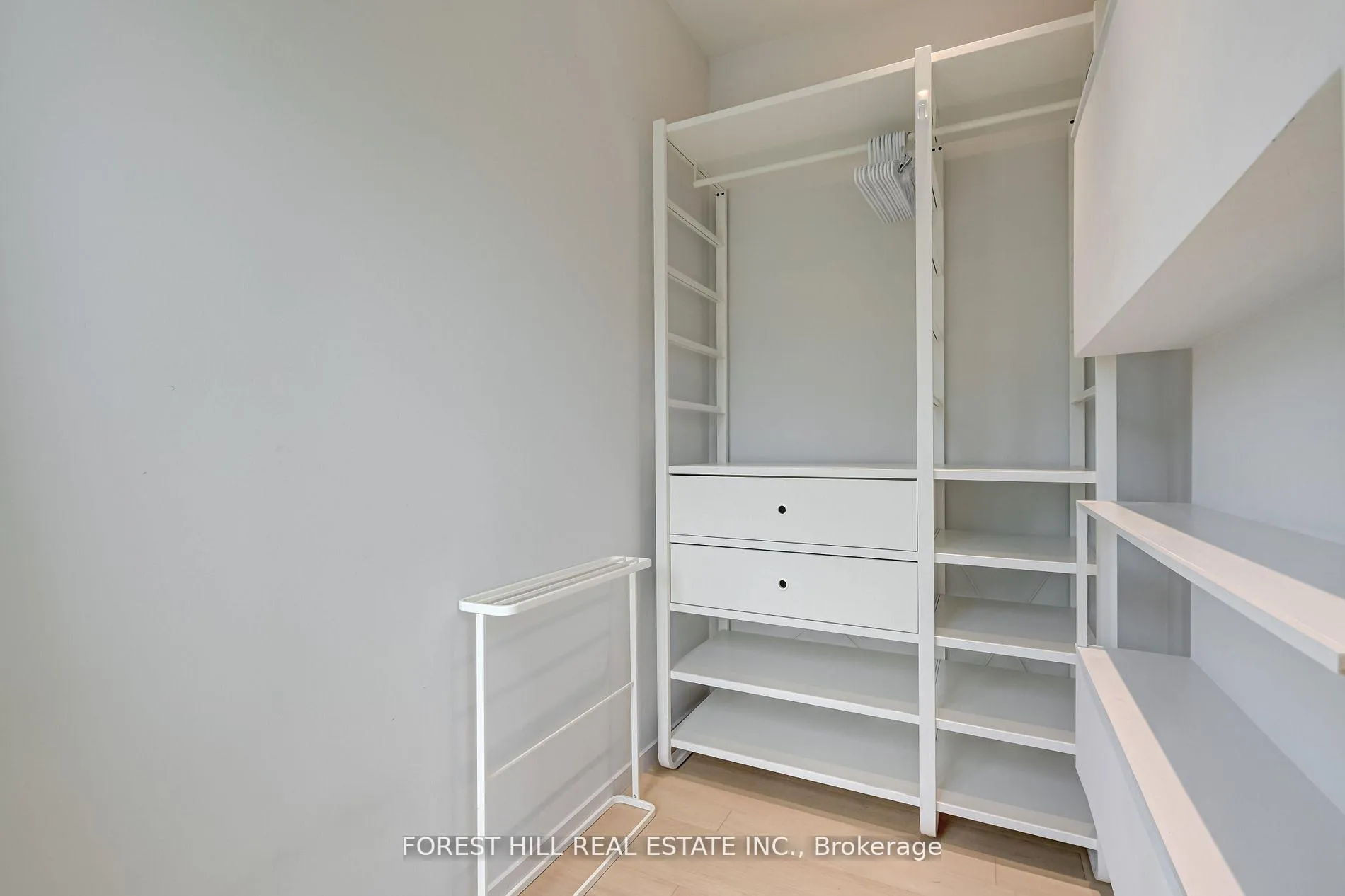 Photo 9 of Unit 4, 117 Robert Street, Toronto, University — HOMEH