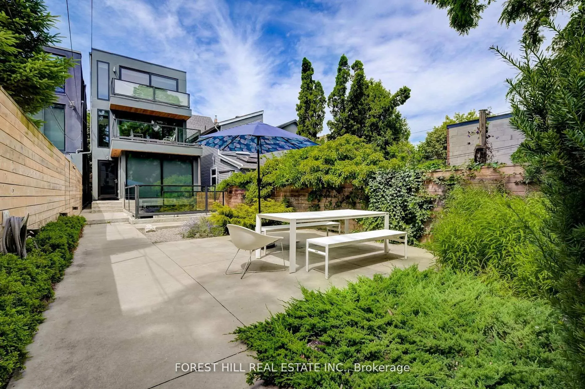 Photo 14 of Unit 4, 117 Robert Street, Toronto, University — HOMEH