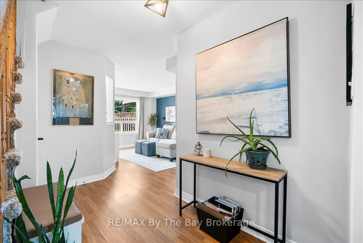 Photo 3 of 92 Brucker Road, Barrie, Holly — HOMEH