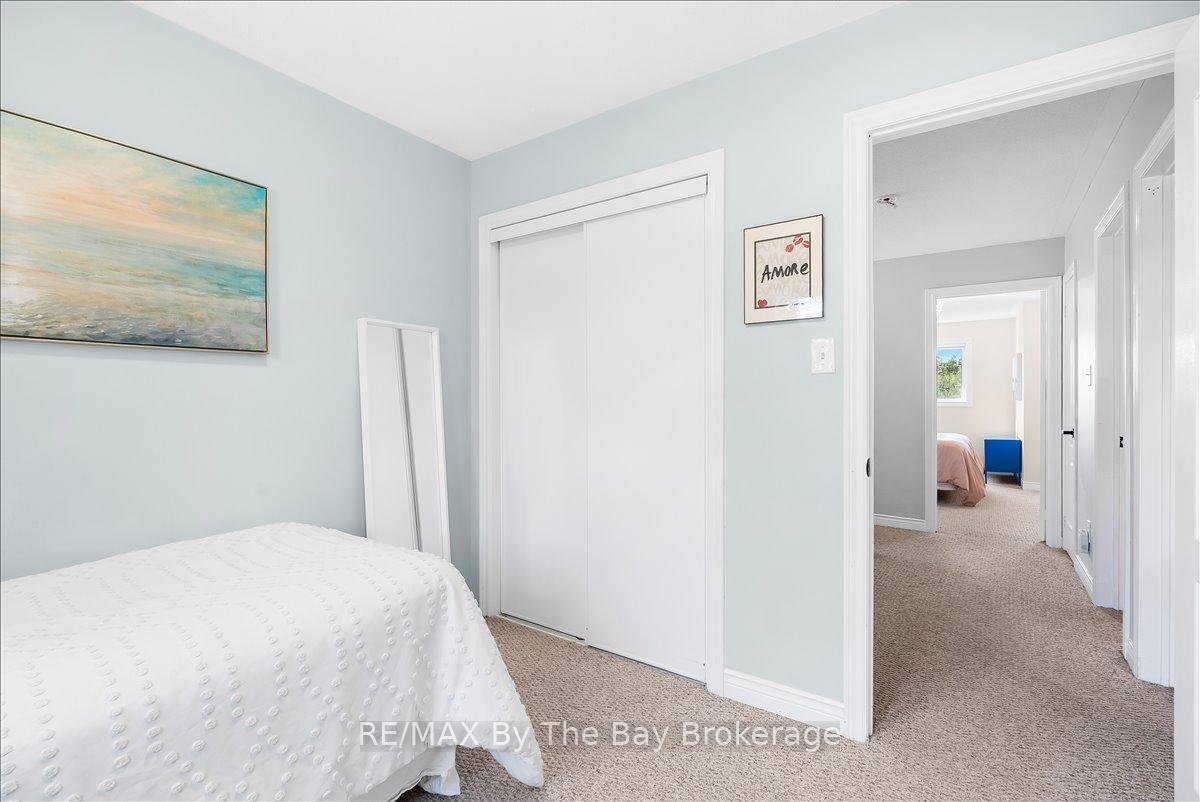 Photo 18 of 92 Brucker Road, Barrie, Holly — HOMEH