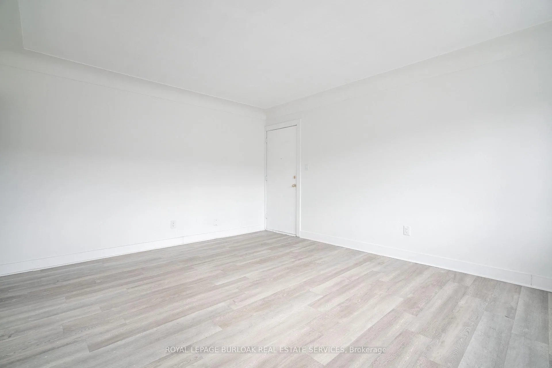 Photo 4 of Unit 6, 169 Park Row S, Hamilton, Delta — HOMEH