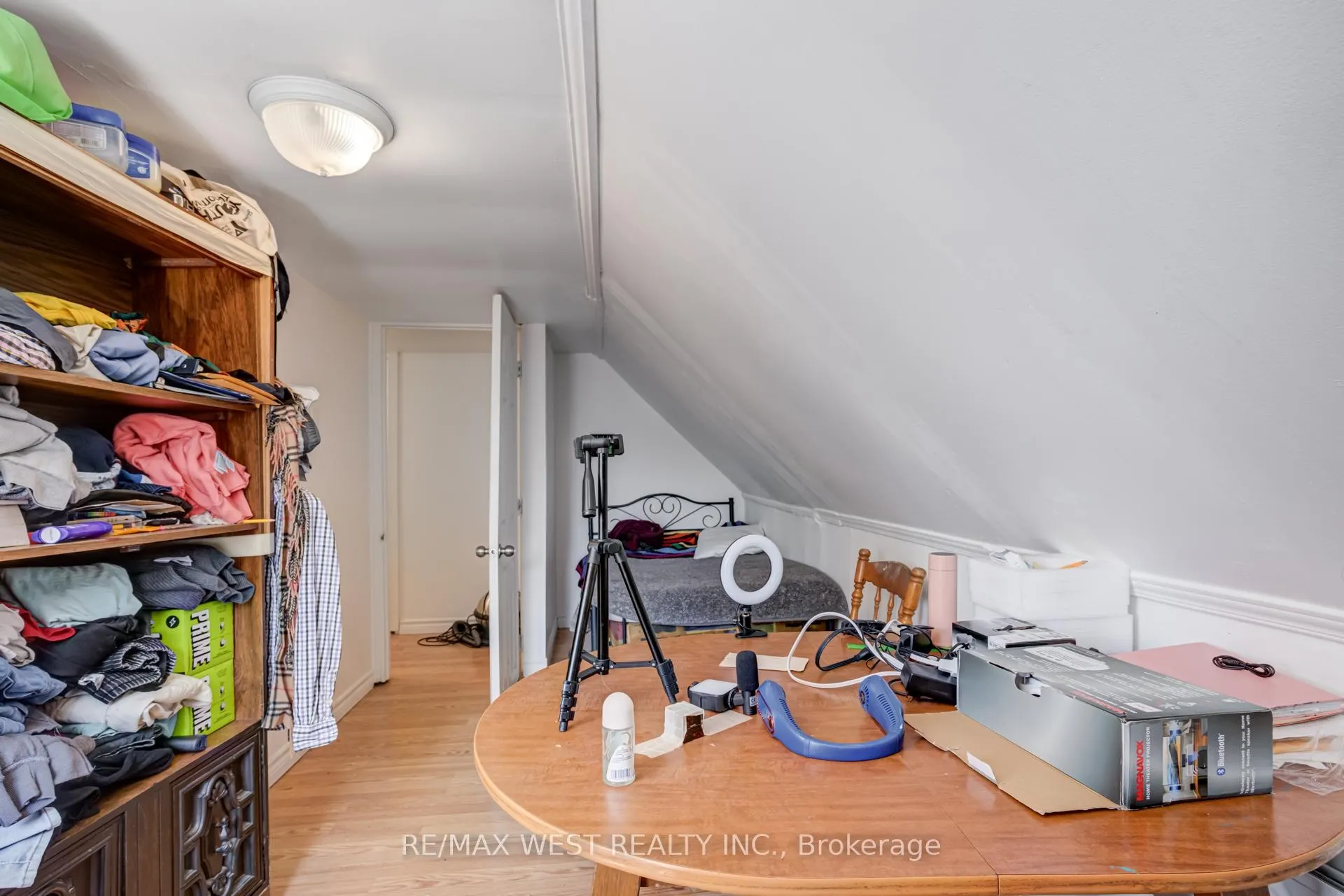 Photo 31 of 673 Wilson Street, Hamilton, Hamilton Beach — HOMEH