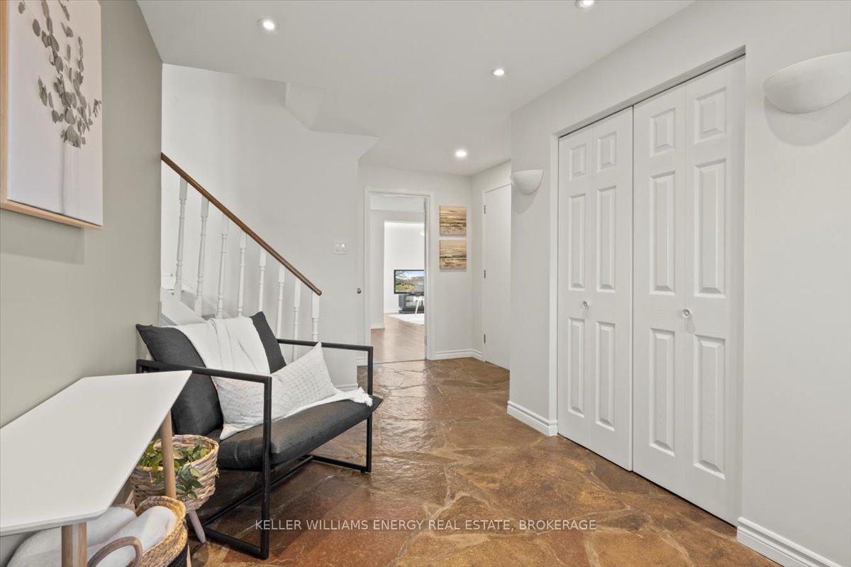 Photo 4 of 18 Archer Drive, Ajax, South East — HOMEH