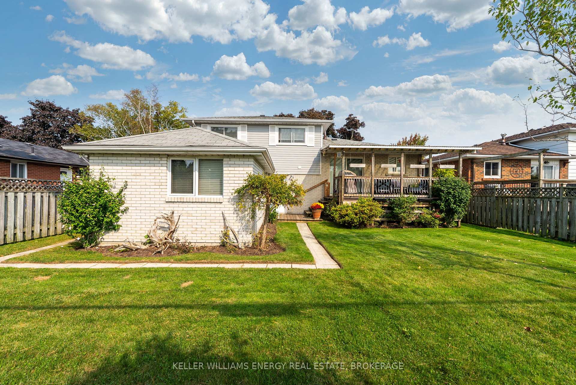 Photo 34 of 18 Archer Drive, Ajax, South East — HOMEH