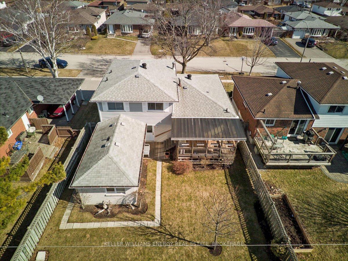 Photo 38 of 18 Archer Drive, Ajax, South East — HOMEH