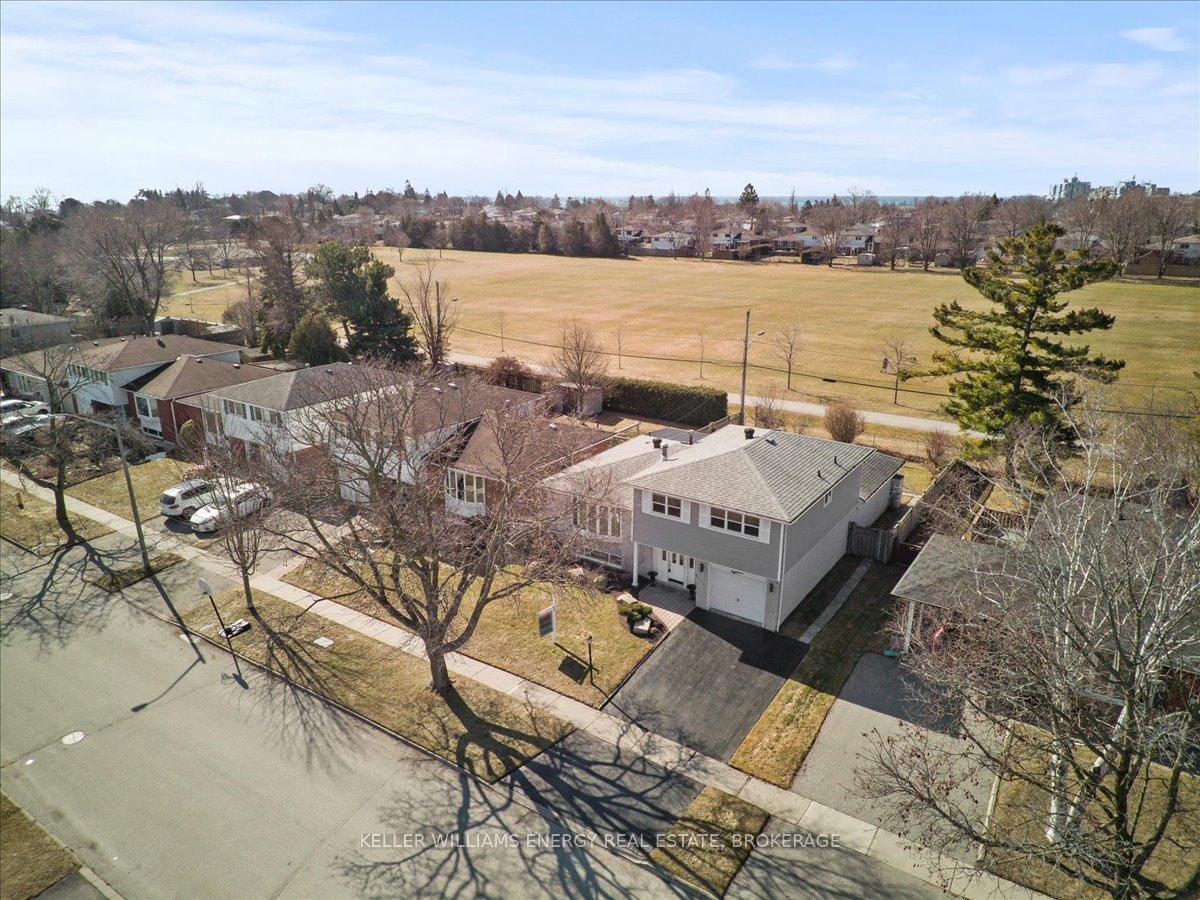 Photo 40 of 18 Archer Drive, Ajax, South East — HOMEH