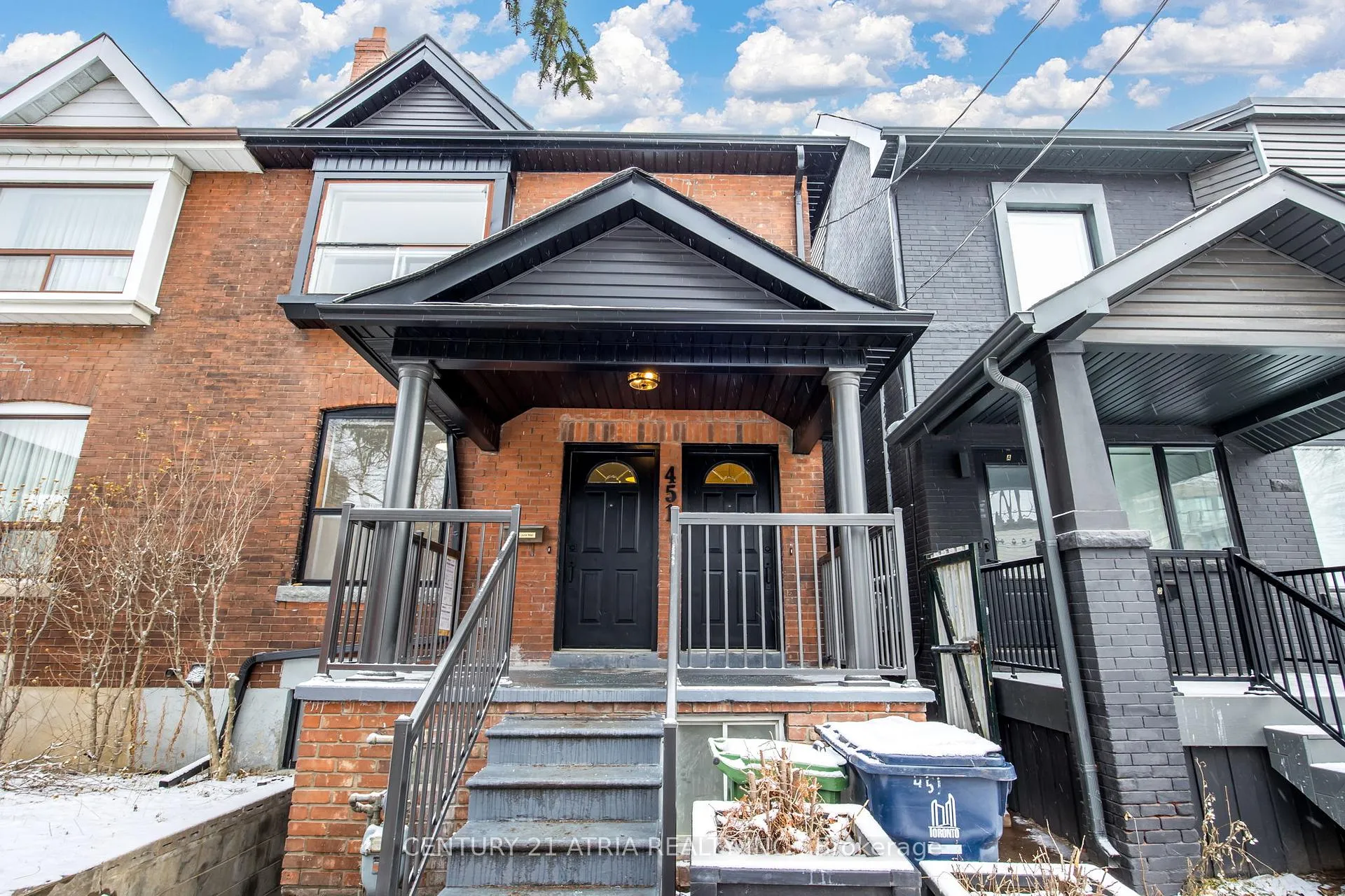 Photo 1 of Unit Main, 451 Lansdowne Avenue, Toronto, Dufferin Grove — HOMEH