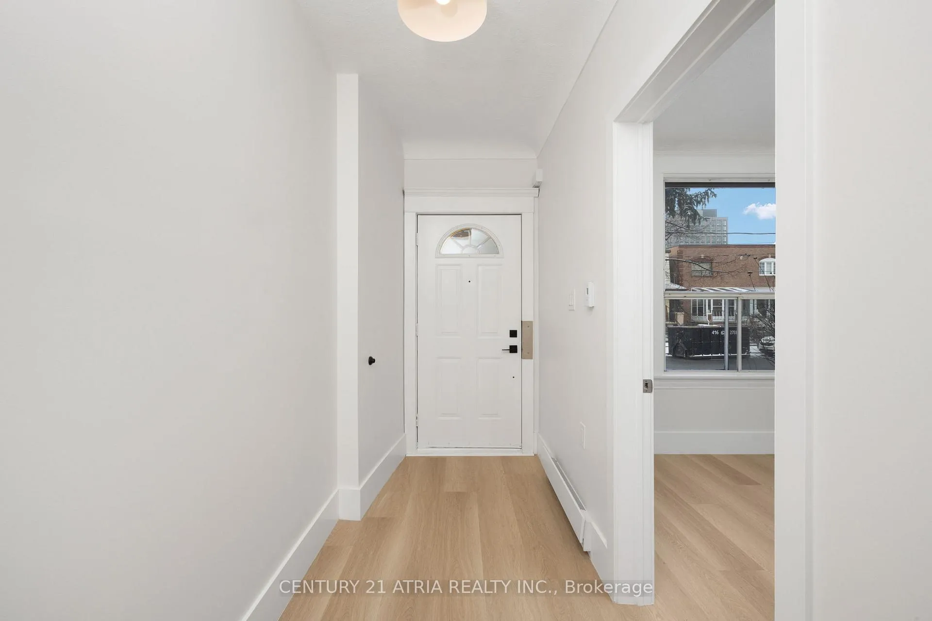 Photo 3 of Unit Main, 451 Lansdowne Avenue, Toronto, Dufferin Grove — HOMEH