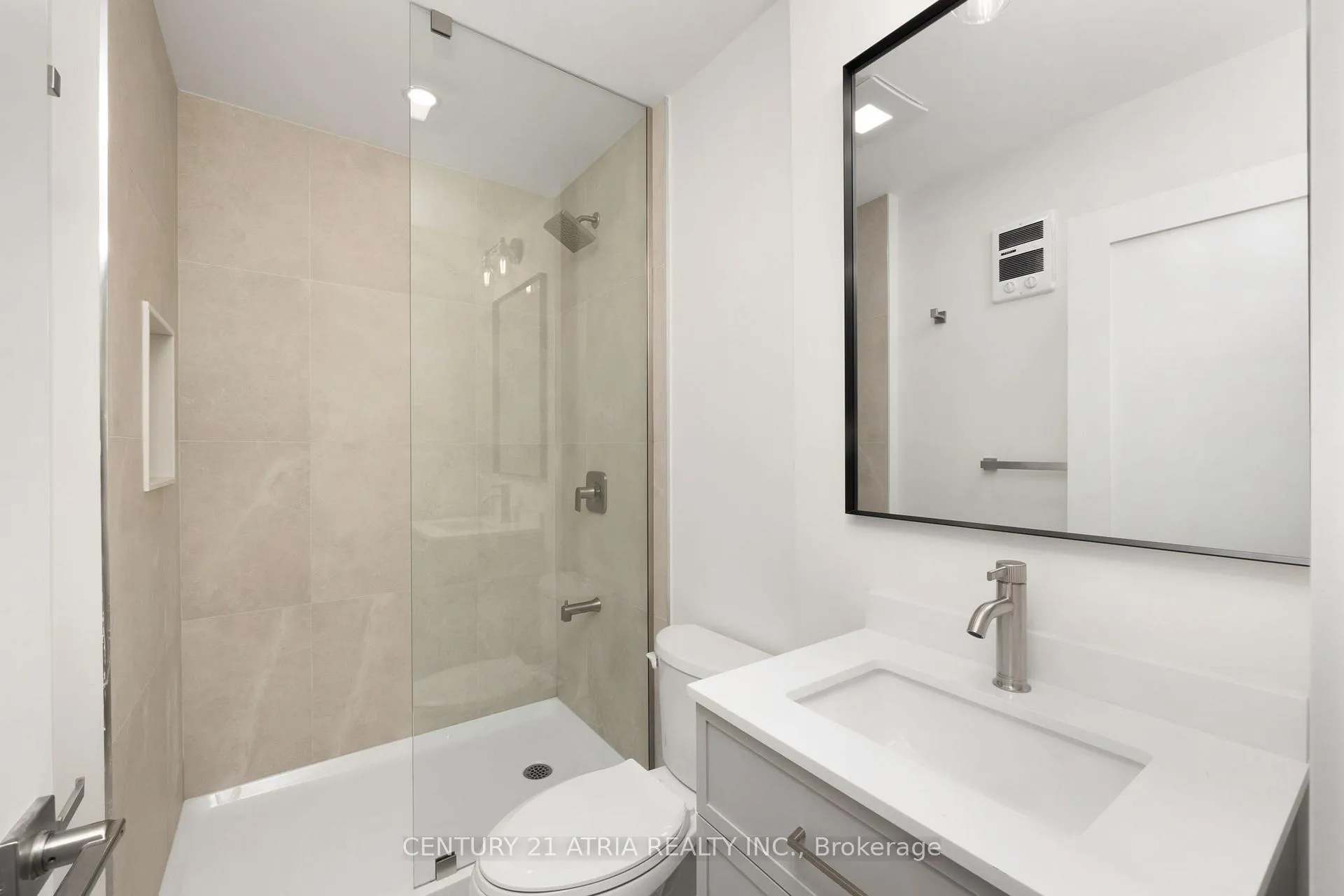 Photo 11 of Unit Main, 451 Lansdowne Avenue, Toronto, Dufferin Grove — HOMEH