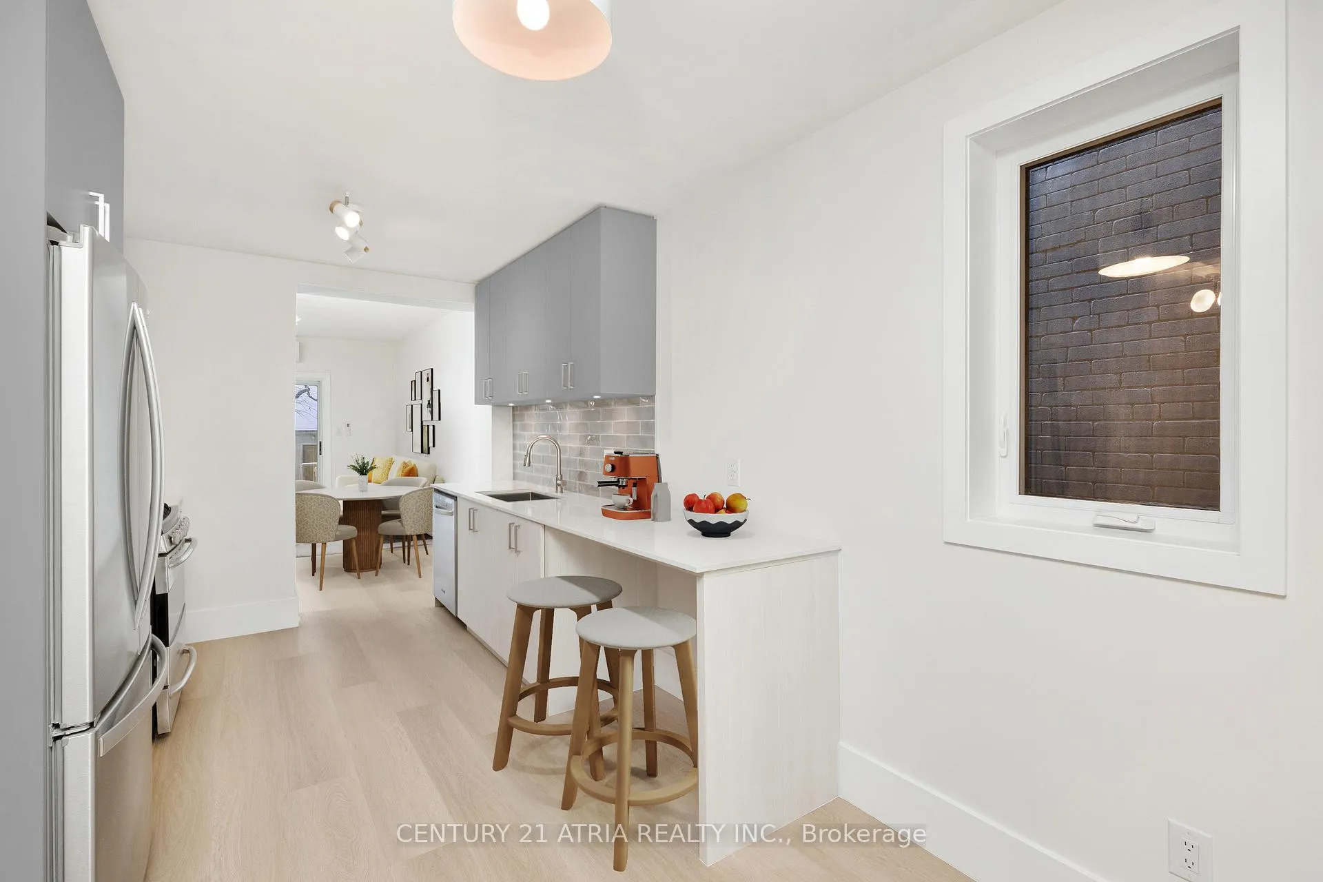 Photo 13 of Unit Main, 451 Lansdowne Avenue, Toronto, Dufferin Grove — HOMEH