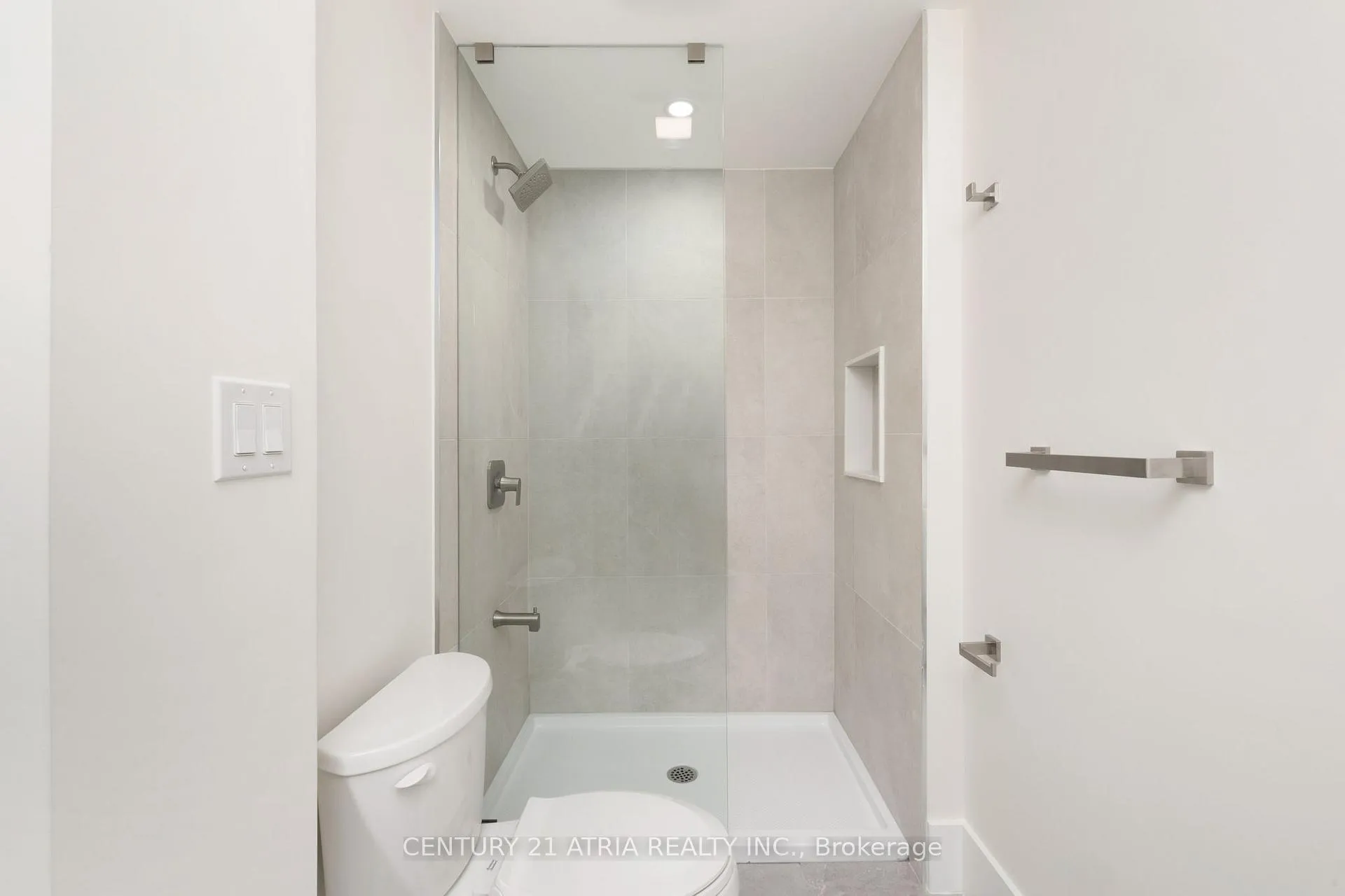 Photo 24 of Unit Main, 451 Lansdowne Avenue, Toronto, Dufferin Grove — HOMEH