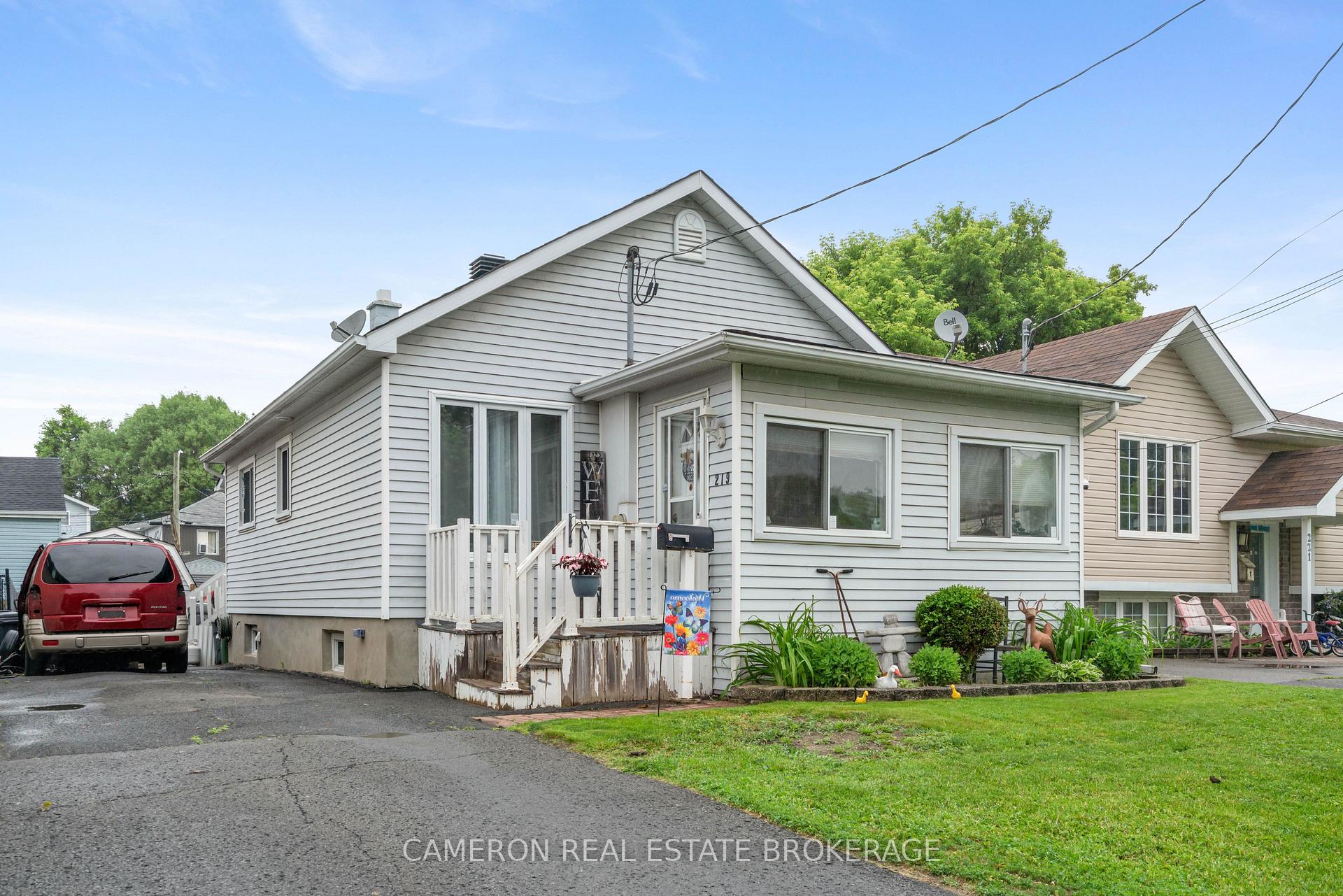 Photo 1 of 219 Seventh Street E, Cornwall — HOMEH